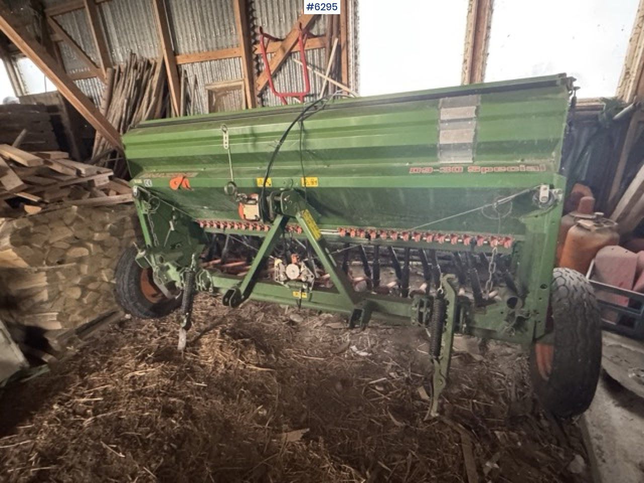 2009 Amazone D9-30 Special Seed Drill - آلة البذر: صورة 4 2009 Amazone D9-30 Special Seed Drill - آلة البذر: صورة 4