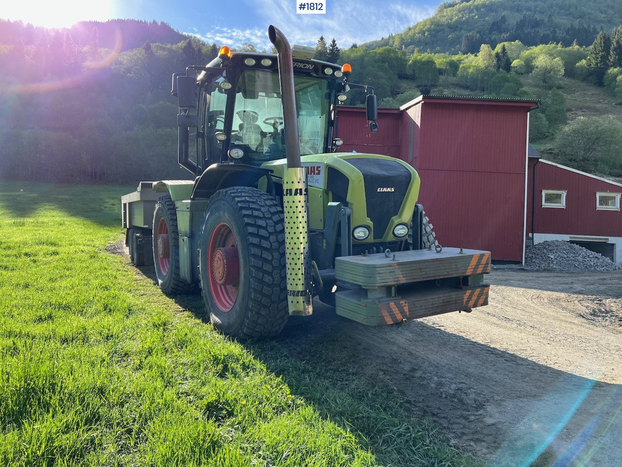 2009 Claas Xerion 3800 - جرار: صورة 3 2009 Claas Xerion 3800 - جرار: صورة 3