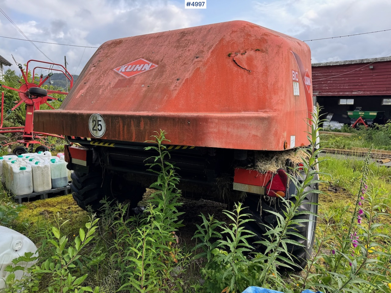 2010 Kuhn BIO - معدات تيبيس التبن: صورة 5 2010 Kuhn BIO - معدات تيبيس التبن: صورة 5