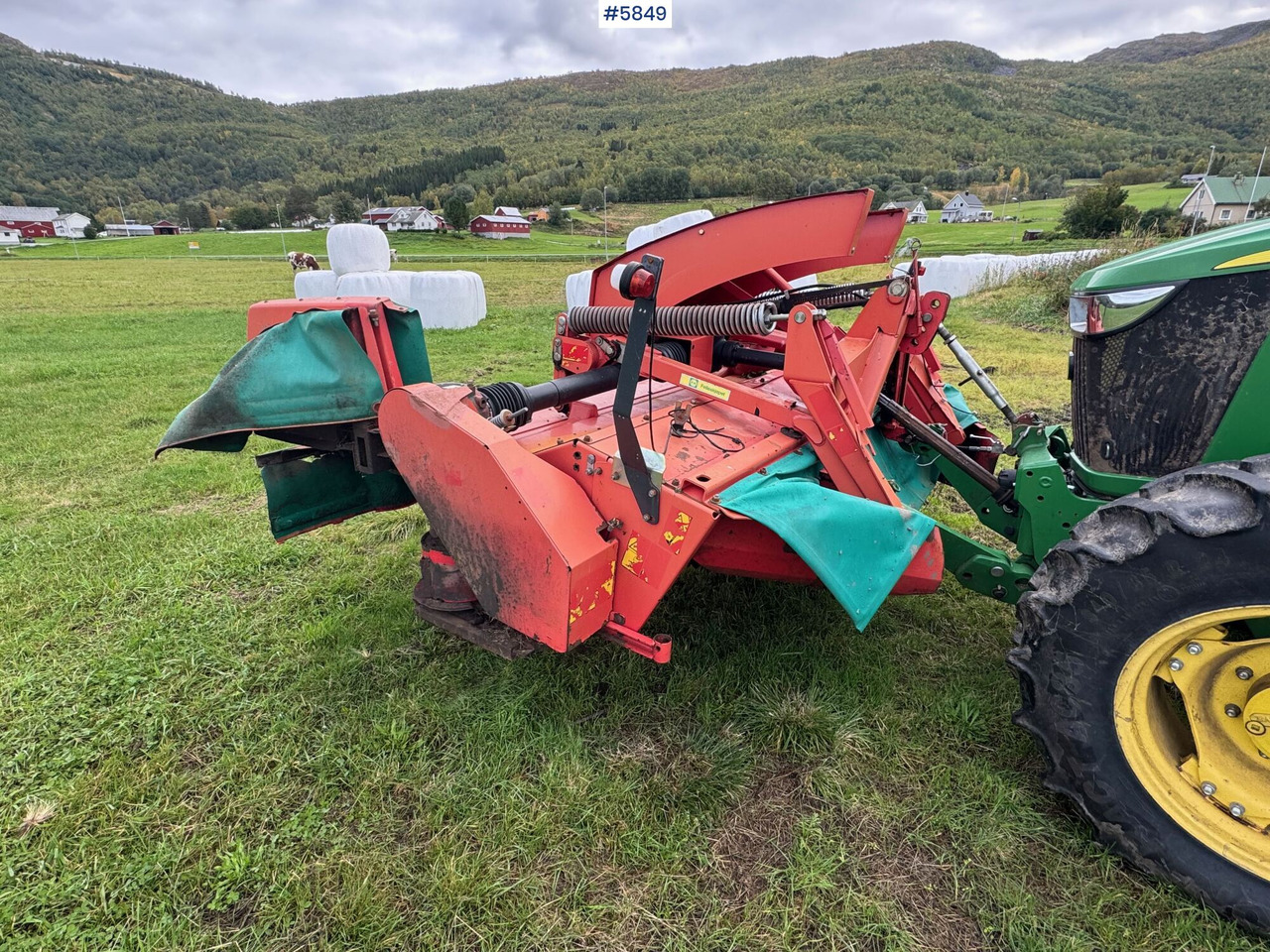 2010 Kverneland 3632FT frontslåmaskin. SE VIDEO! - معدات تيبيس التبن: صورة 1 2010 Kverneland 3632FT frontslåmaskin. SE VIDEO! - معدات تيبيس التبن: صورة 1