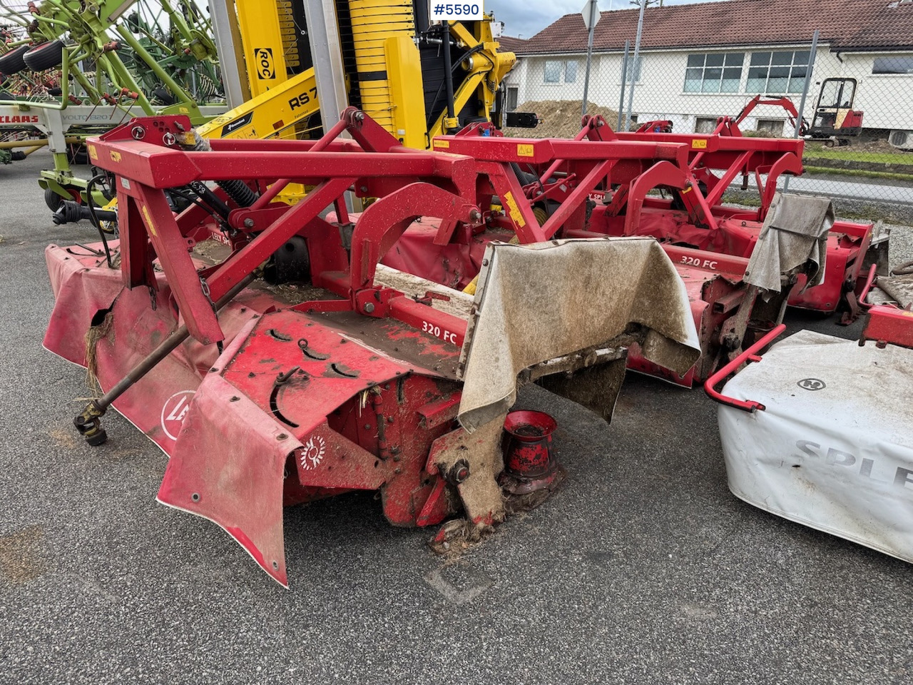 2011 Lely Spendimo 320 FC - معدات تيبيس التبن: صورة 5 2011 Lely Spendimo 320 FC - معدات تيبيس التبن: صورة 5