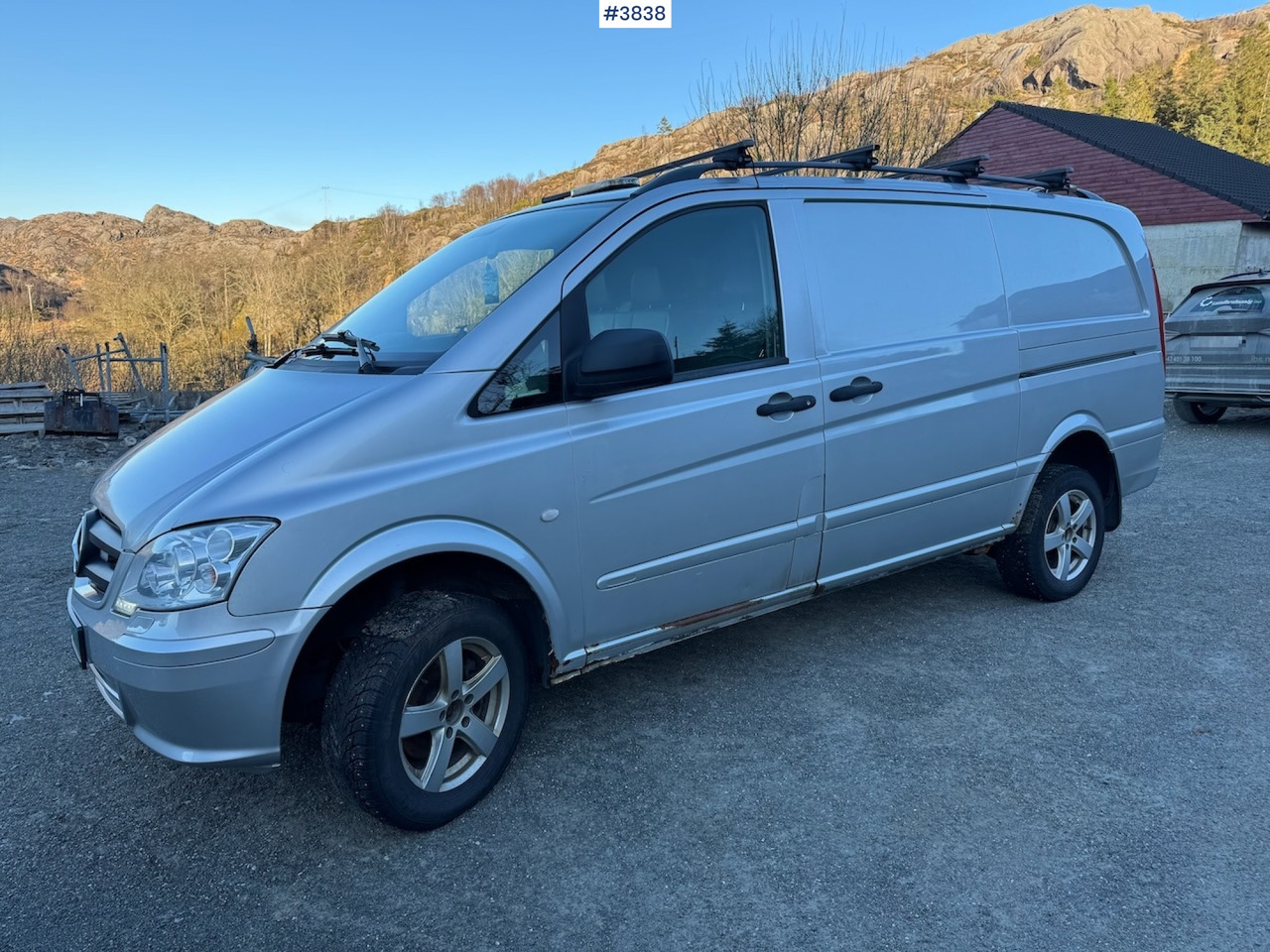 2011 Mercedes-Benz Vito - فان: صورة 4 2011 Mercedes-Benz Vito - فان: صورة 4