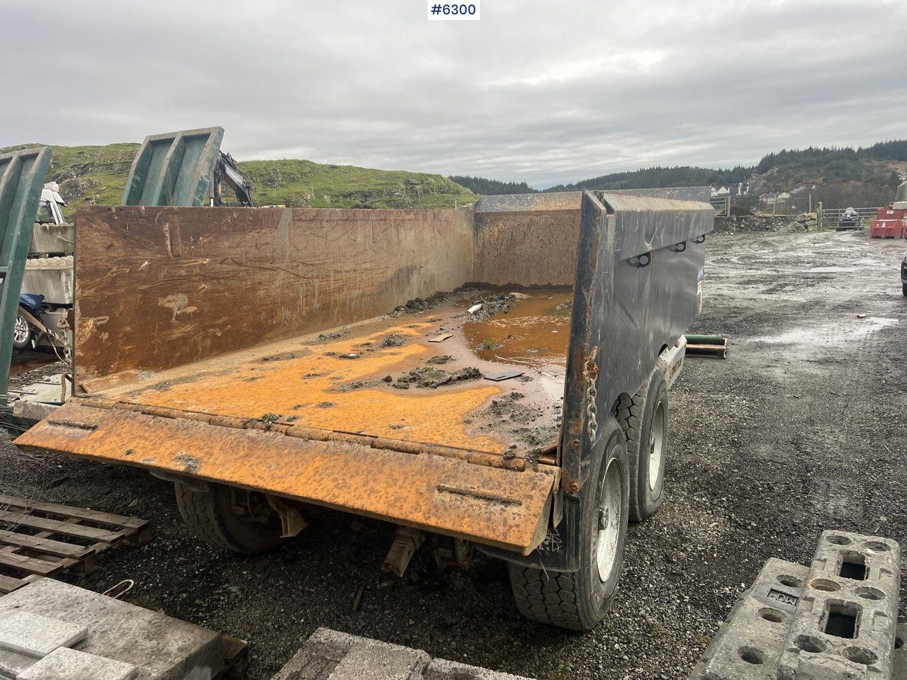 2012 Chieftain 20 ton 2 axle dump trailer - مقطورة زراعية قلابة: صورة 5 2012 Chieftain 20 ton 2 axle dump trailer - مقطورة زراعية قلابة: صورة 5