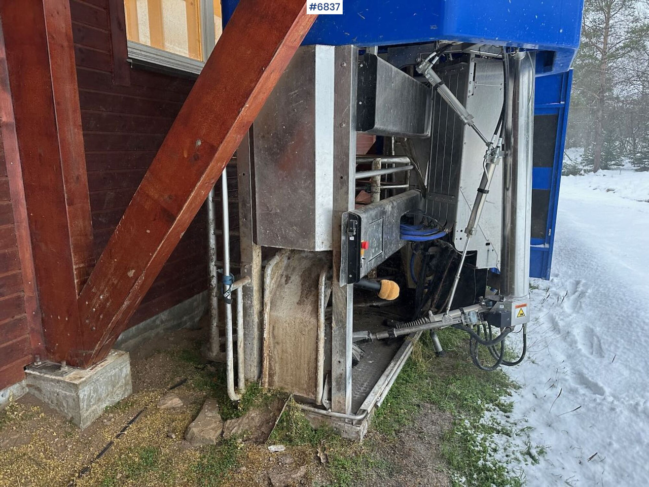 2012 Delaval VMS Powerbox milking robot. - معدات الحلب: صورة 3 2012 Delaval VMS Powerbox milking robot. - معدات الحلب: صورة 3