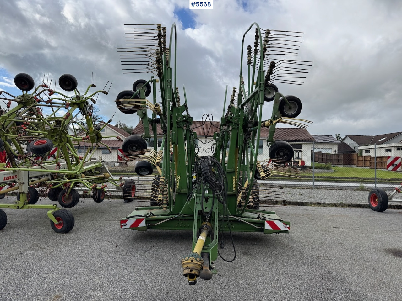 2013 Krone Sawdro 1400 Plus - معدات تيبيس التبن: صورة 3 2013 Krone Sawdro 1400 Plus - معدات تيبيس التبن: صورة 3