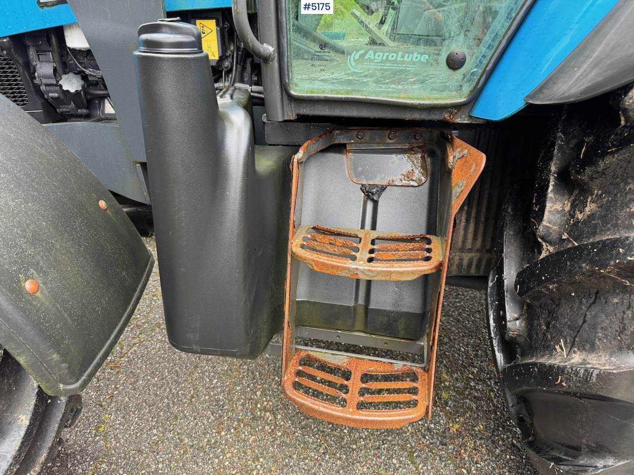 2013 Landini Powermondial 120 w/front loader and some equipment. Low hours! - جرار: صورة 5 2013 Landini Powermondial 120 w/front loader and some equipment. Low hours! - جرار: صورة 5