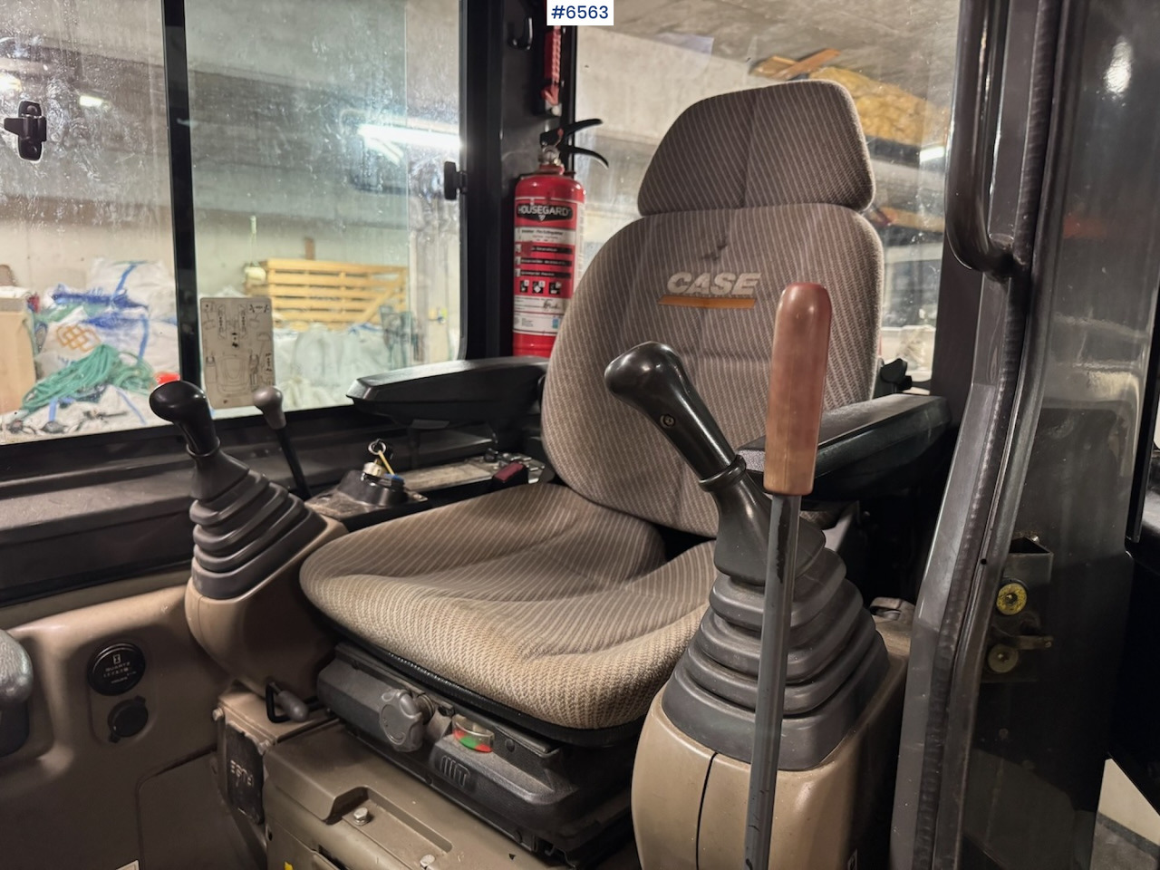 2014 Case CX 30B S2 ZTS w/ 3 buckets, grapple and trailer. 2014 Case CX 30B S2 ZTS w/ 3 buckets, grapple and trailer.: صورة 15 2014 Case CX 30B S2 ZTS w/ 3 buckets, grapple and trailer. 2014 Case CX 30B S2 ZTS w/ 3 buckets, grapple and trailer.: صورة 15