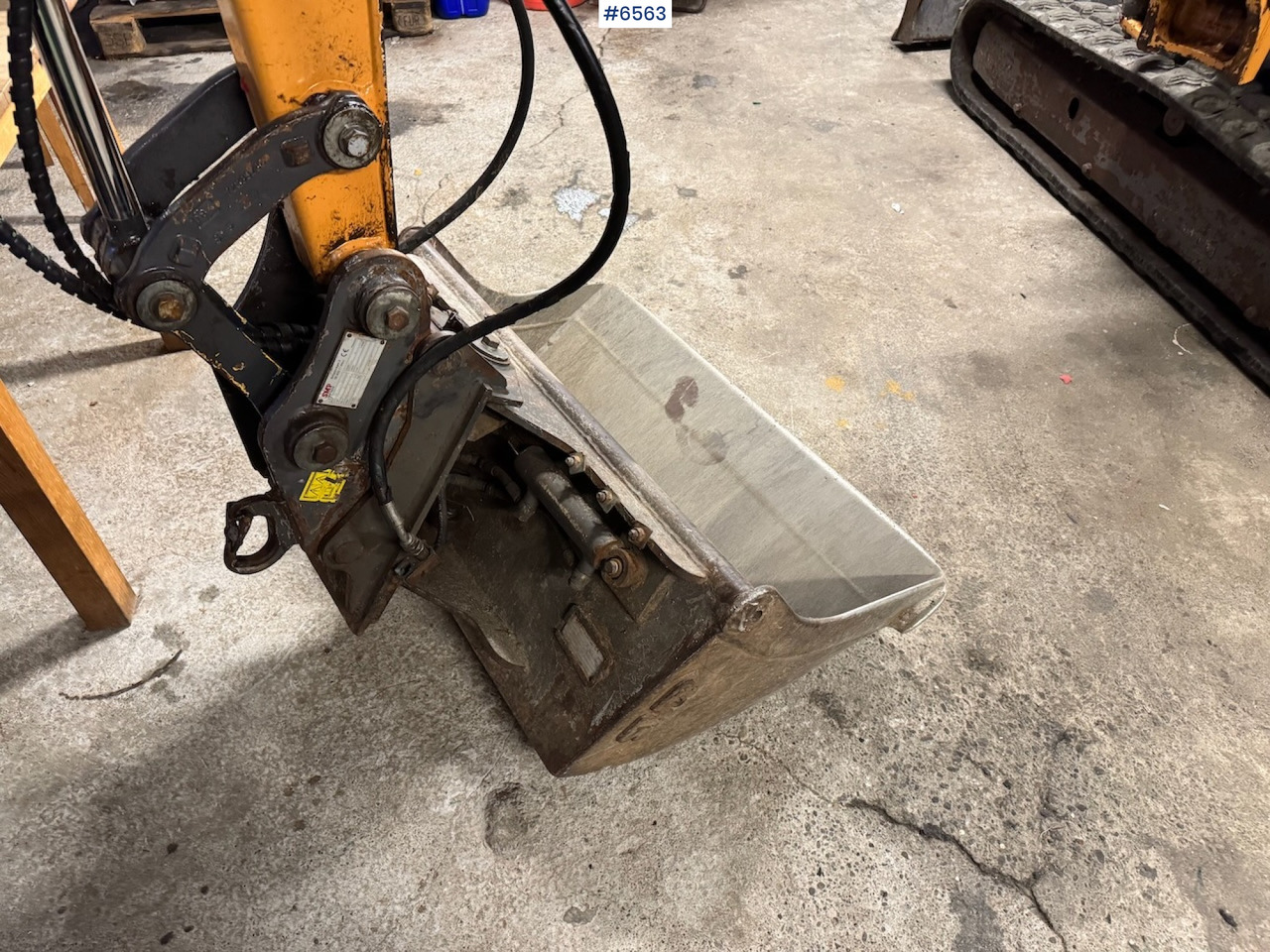 2014 Case CX 30B S2 ZTS w/ 3 buckets, grapple and trailer. 2014 Case CX 30B S2 ZTS w/ 3 buckets, grapple and trailer.: صورة 7 2014 Case CX 30B S2 ZTS w/ 3 buckets, grapple and trailer. 2014 Case CX 30B S2 ZTS w/ 3 buckets, grapple and trailer.: صورة 7