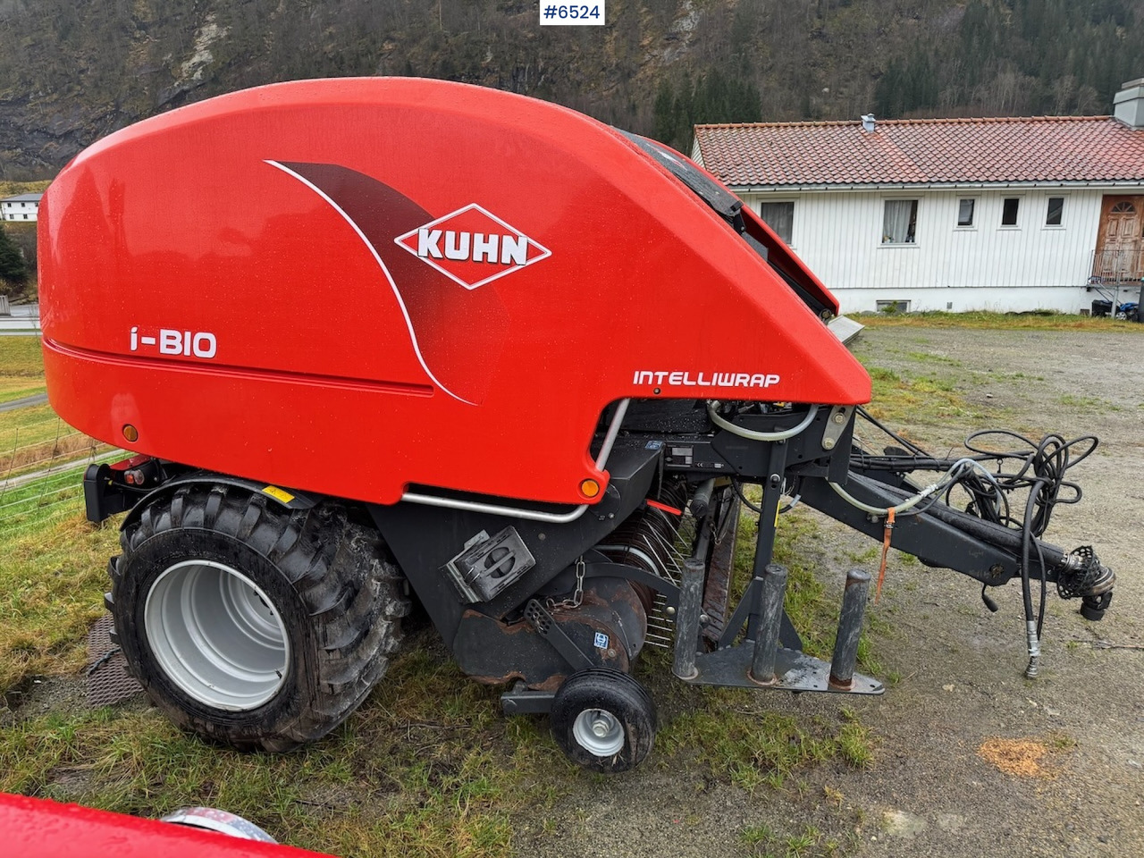 2014 Kuhn i-Bio Intelliwrap. - معدات تيبيس التبن: صورة 4 2014 Kuhn i-Bio Intelliwrap. - معدات تيبيس التبن: صورة 4