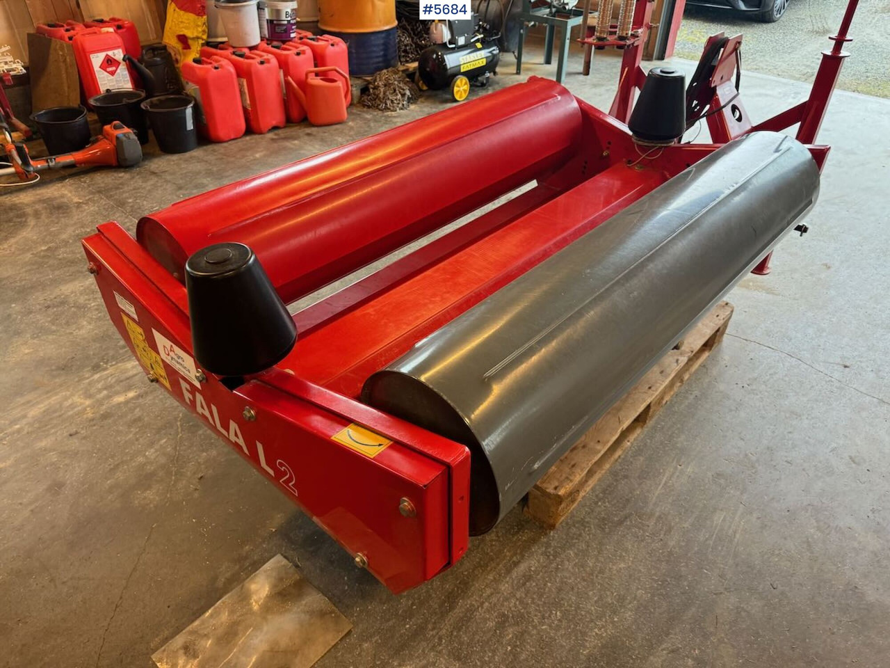 2014 Unia Famarol Fala L2 - معدات تيبيس التبن: صورة 5 2014 Unia Famarol Fala L2 - معدات تيبيس التبن: صورة 5