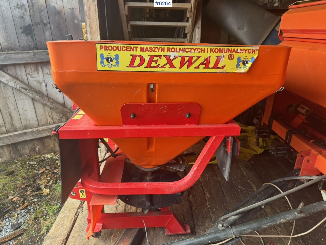 2015 Dexwal Tornado fertilizer spreader - آلة رش السماد: صورة 2 2015 Dexwal Tornado fertilizer spreader - آلة رش السماد: صورة 2