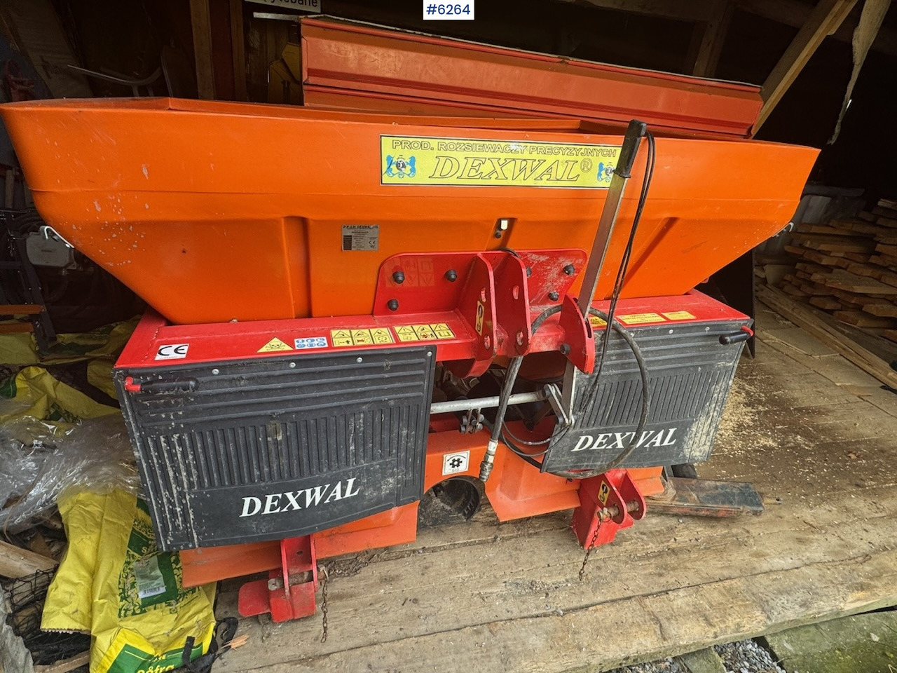 2015 Dexwal Tornado fertilizer spreader - آلة رش السماد: صورة 5 2015 Dexwal Tornado fertilizer spreader - آلة رش السماد: صورة 5