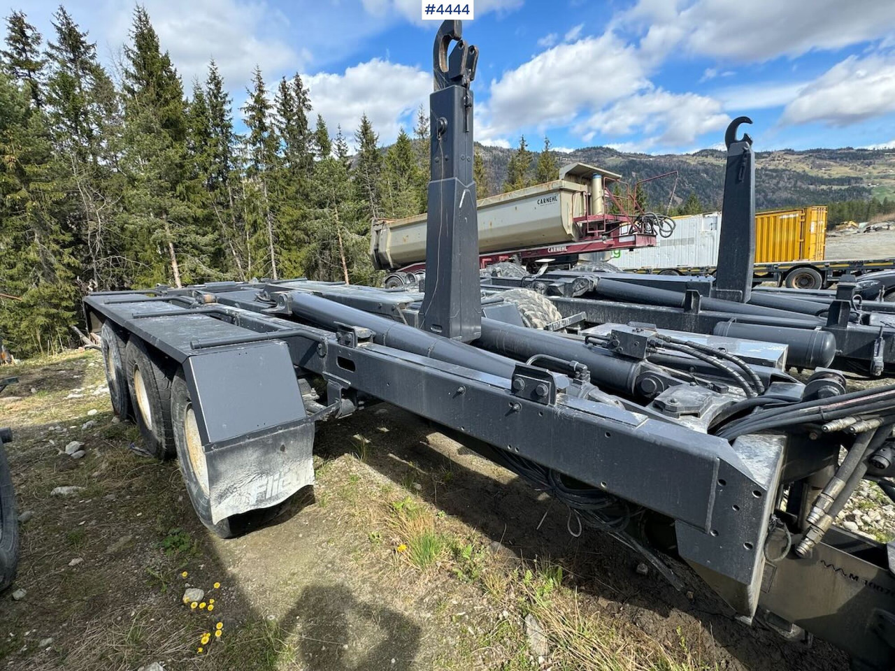 2015 Fliegl hook trailer - مقطورة مسطحة منخفضة: صورة 5 2015 Fliegl hook trailer - مقطورة مسطحة منخفضة: صورة 5