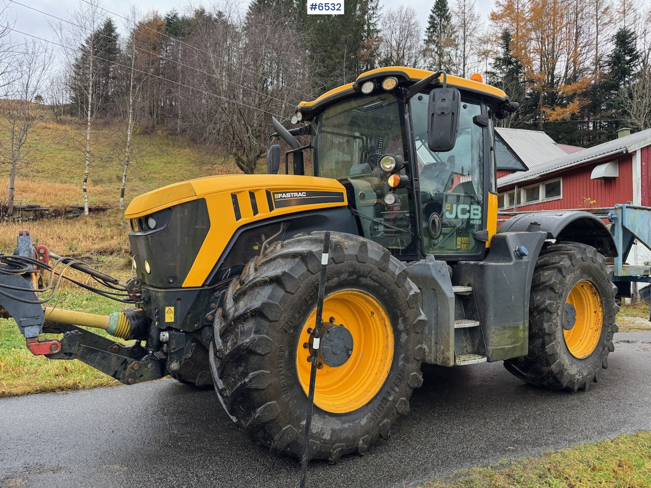 2015 JCB Fastrack 4220 w/ front hydraulics, front PTO and plow plate. Low hours! - جرار: صورة 1 2015 JCB Fastrack 4220 w/ front hydraulics, front PTO and plow plate. Low hours! - جرار: صورة 1