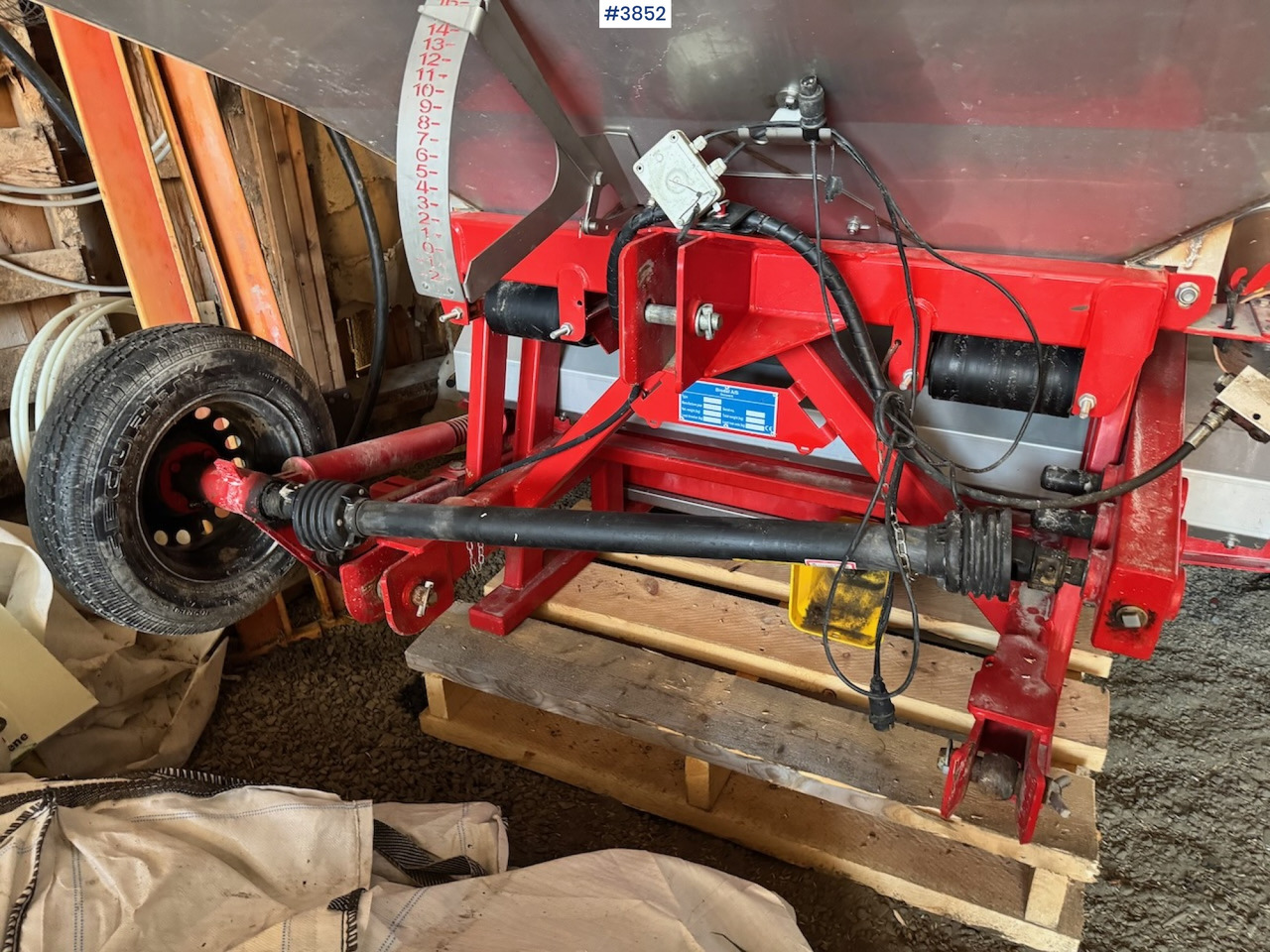 آلة رش السماد 2016 Bredal F2RF fertilizer spreader: صورة 18