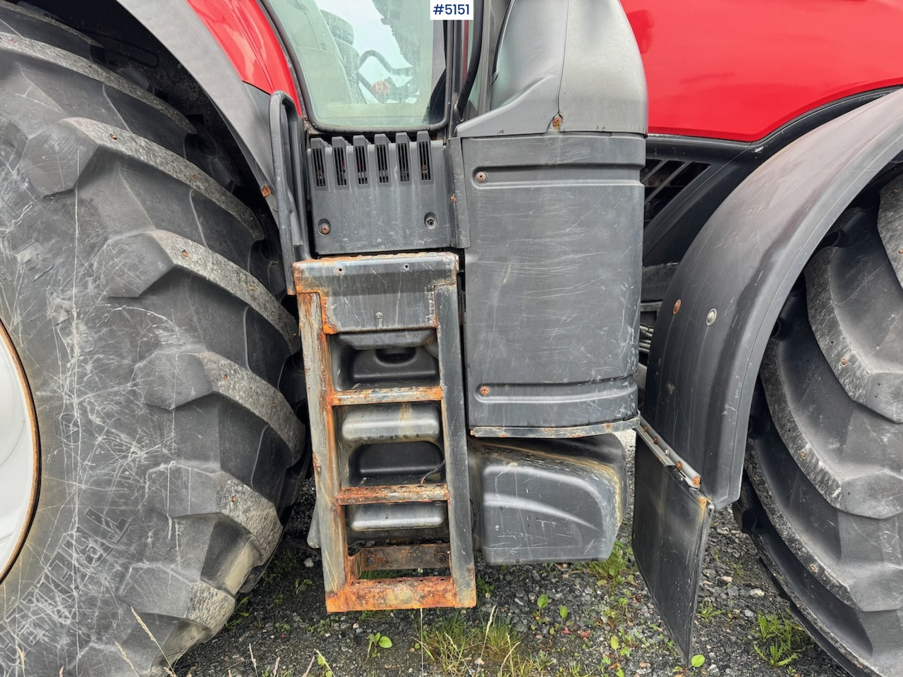 2016 Case IH Optum 300 CVX w/front hydraulics and plowing rig - جرار: صورة 5 2016 Case IH Optum 300 CVX w/front hydraulics and plowing rig - جرار: صورة 5