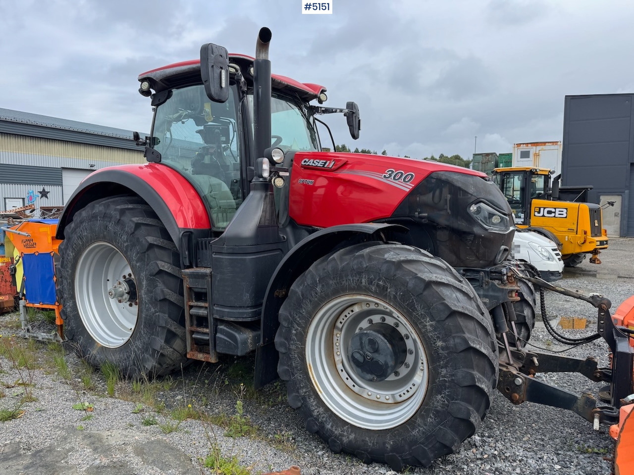 2016 Case IH Optum 300 CVX w/front hydraulics and plowing rig - جرار: صورة 4 2016 Case IH Optum 300 CVX w/front hydraulics and plowing rig - جرار: صورة 4
