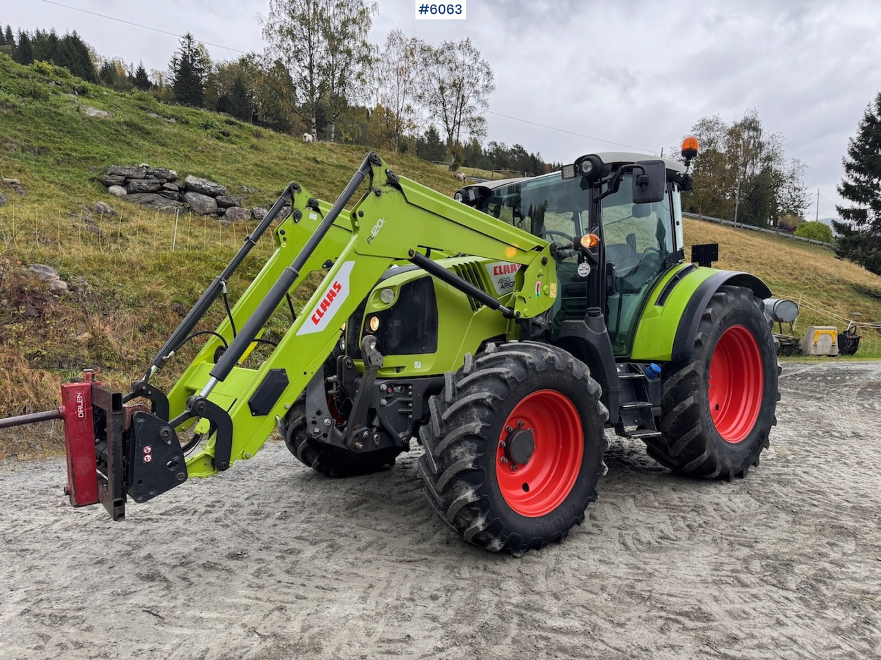2018 Claas Arion 460 m front loader, front hydraulics and front PTO. - جرار: صورة 2 2018 Claas Arion 460 m front loader, front hydraulics and front PTO. - جرار: صورة 2