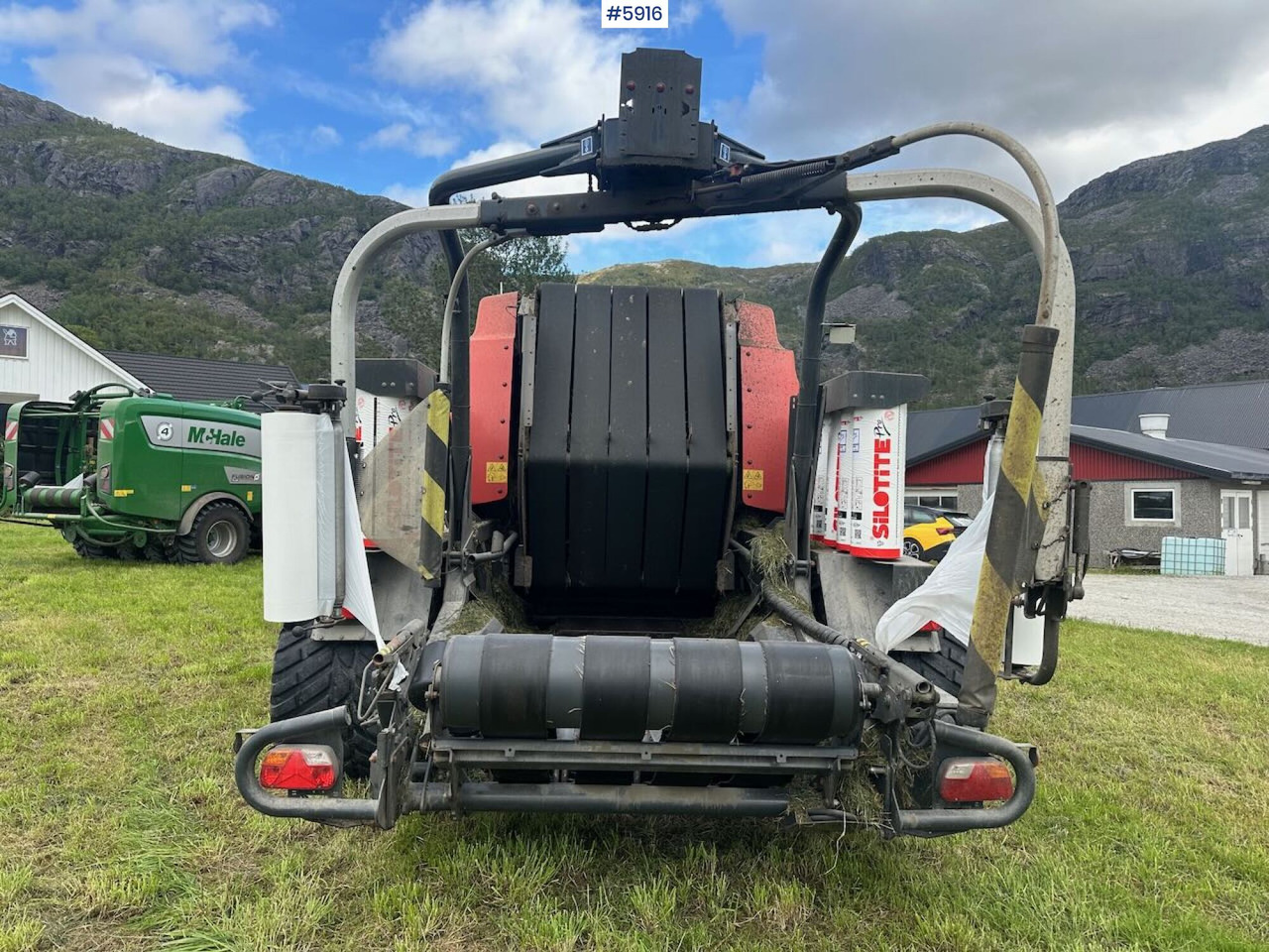 2018 Kuhn VBP 3165 Intelliwrap round baler - معدات تيبيس التبن: صورة 5 2018 Kuhn VBP 3165 Intelliwrap round baler - معدات تيبيس التبن: صورة 5