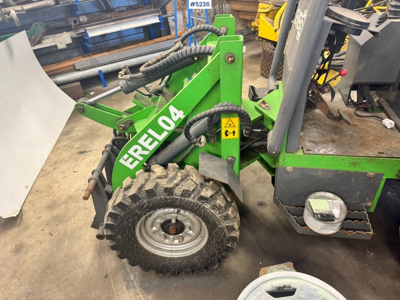 2019 Everun Erel 04 Skid Steer Loader w/ Bucket - لودر مفصلي صغير: صورة 3 2019 Everun Erel 04 Skid Steer Loader w/ Bucket - لودر مفصلي صغير: صورة 3