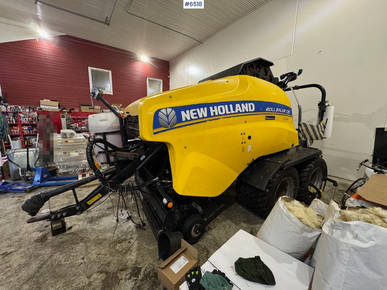 2020 New Holland Roll Baler 135 Ultra. - معدات تيبيس التبن: صورة 2 2020 New Holland Roll Baler 135 Ultra. - معدات تيبيس التبن: صورة 2