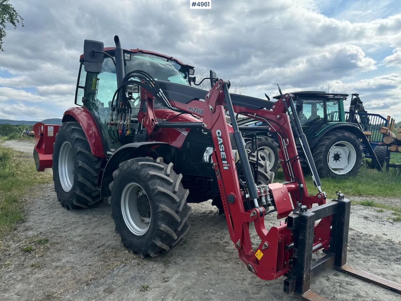 2021 Case IH Famall 75C w/ front loader. 150 Hours! - جرار: صورة 1 2021 Case IH Famall 75C w/ front loader. 150 Hours! - جرار: صورة 1