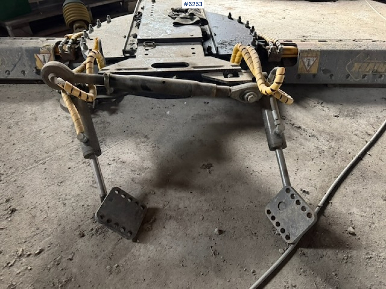 2021 Drivex EG3500 snow blade with 2021 Drivex undermount blade - آلية المنفعة/ مركبة خاصة: صورة 5 2021 Drivex EG3500 snow blade with 2021 Drivex undermount blade - آلية المنفعة/ مركبة خاصة: صورة 5