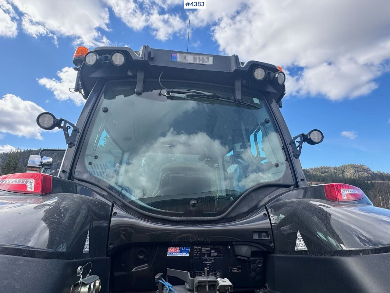 جرار 2021 Valtra T234 Versu w/ Quicke Q7 Front Loader: صورة 22