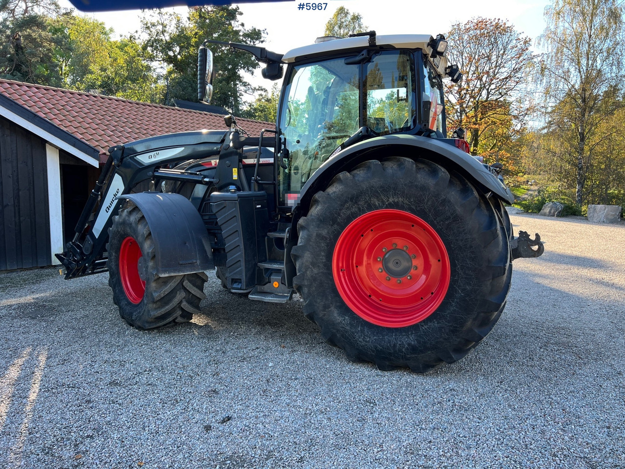 2023 Fendt 724 Vario profi + w/ Front loader and fully equipped - جرار: صورة 2 2023 Fendt 724 Vario profi + w/ Front loader and fully equipped - جرار: صورة 2
