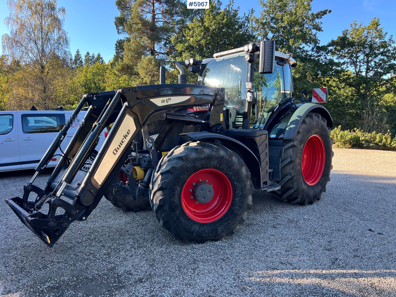 2023 Fendt 724 Vario profi + w/ Front loader and fully equipped - جرار: صورة 5 2023 Fendt 724 Vario profi + w/ Front loader and fully equipped - جرار: صورة 5