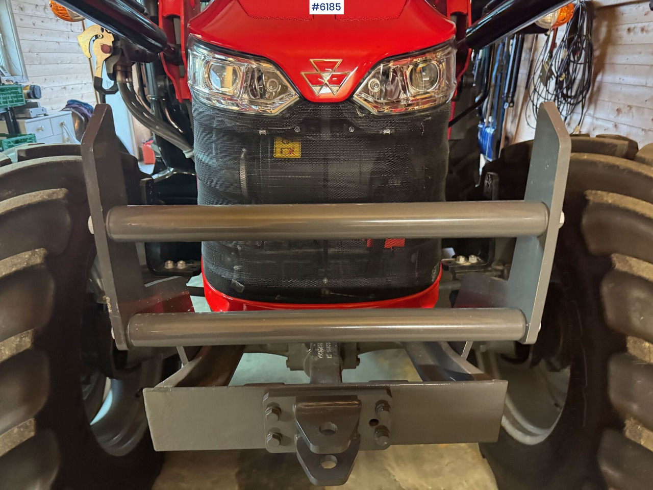 جرار 2023 Massey Ferguson 5711M Dyna w/ loader with 3rd function. Only 115 hours!: صورة 15