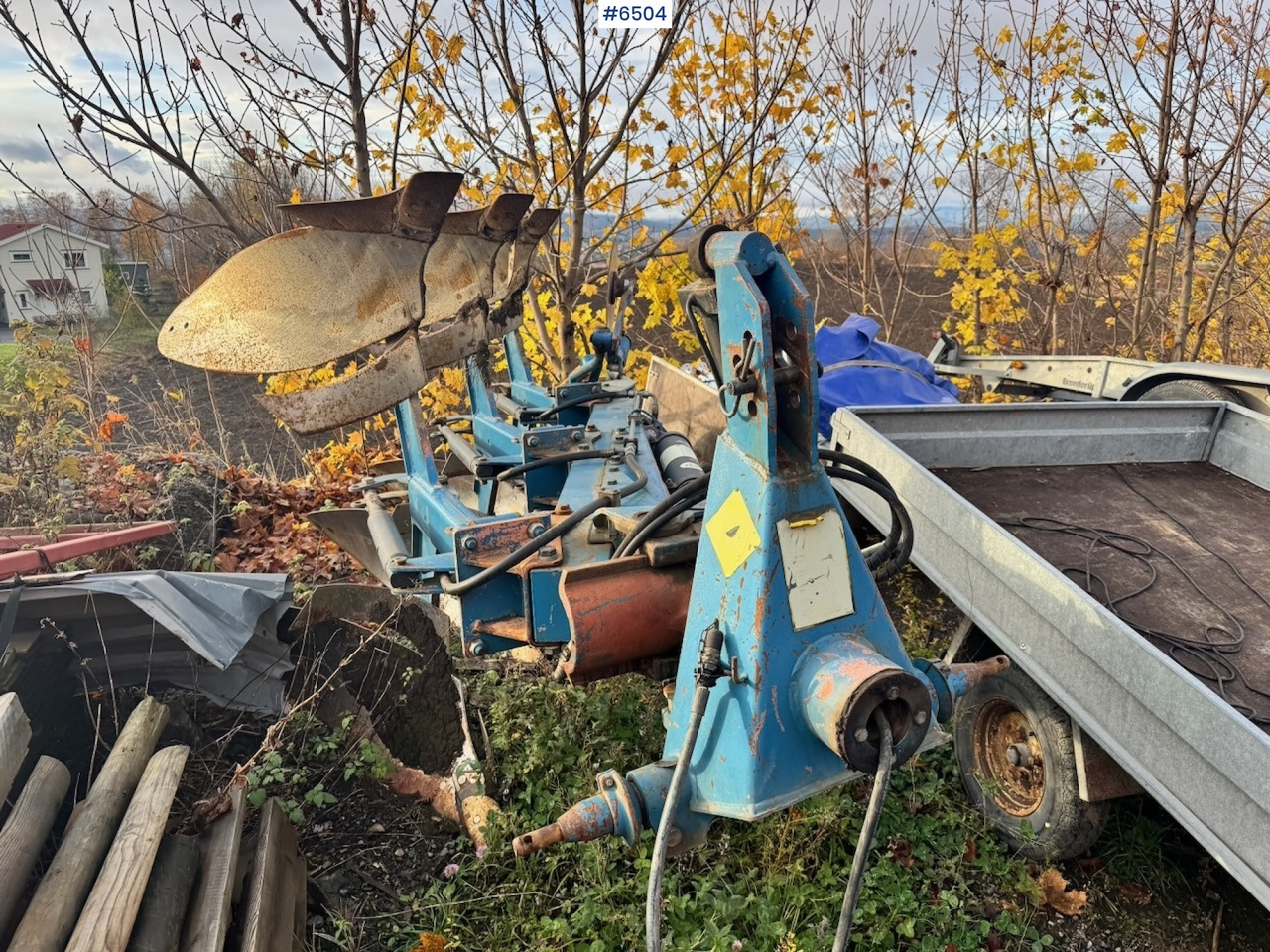 Approx. 1995 Øverum 3-furrow reversible plough - معدات حرث التربة: صورة 1 Approx. 1995 Øverum 3-furrow reversible plough - معدات حرث التربة: صورة 1