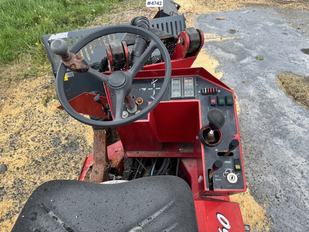 لودر مفصلي صغير Approx. 2000 Norcar Agromatic 760 Skid Steer Loader. (needs repair): صورة 11