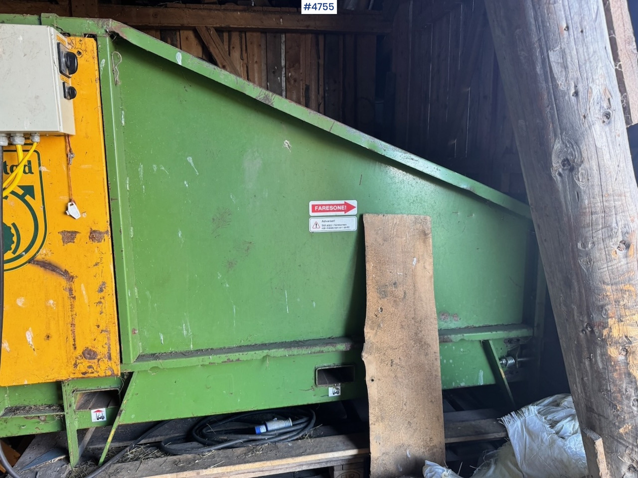 Approx. 2000 Serigstad Round Bale Cutters - معدات تيبيس التبن: صورة 3 Approx. 2000 Serigstad Round Bale Cutters - معدات تيبيس التبن: صورة 3