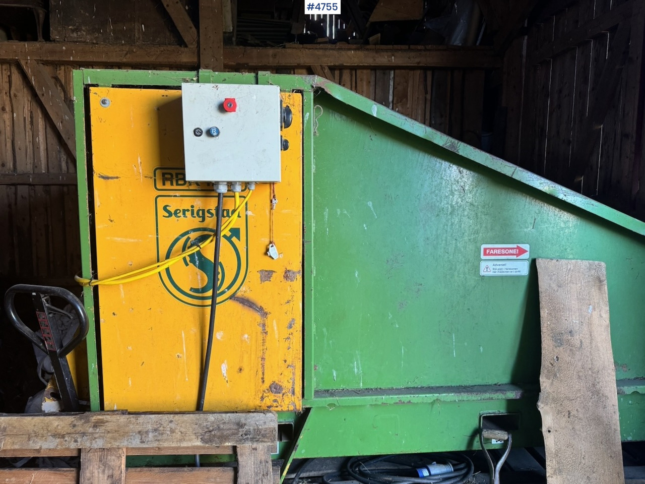 Approx. 2000 Serigstad Round Bale Cutters - معدات تيبيس التبن: صورة 1 Approx. 2000 Serigstad Round Bale Cutters - معدات تيبيس التبن: صورة 1