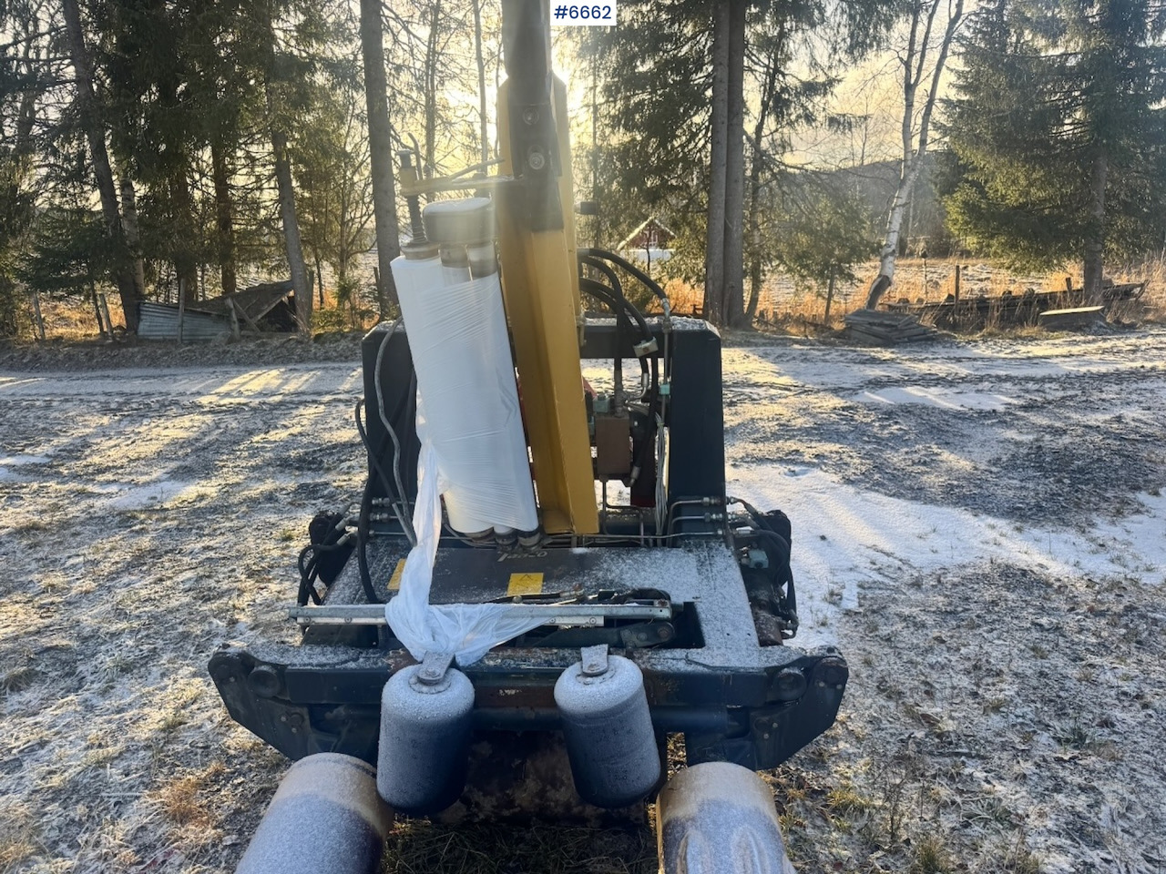 Approx. 2006 Tanco 1510 Round Bale Wrapper. - معدات تيبيس التبن: صورة 4 Approx. 2006 Tanco 1510 Round Bale Wrapper. - معدات تيبيس التبن: صورة 4