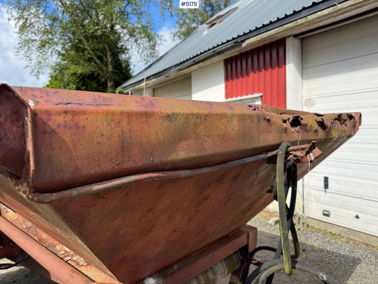 Bredal Lime wagon - آلة رش السماد: صورة 2 Bredal Lime wagon - آلة رش السماد: صورة 2