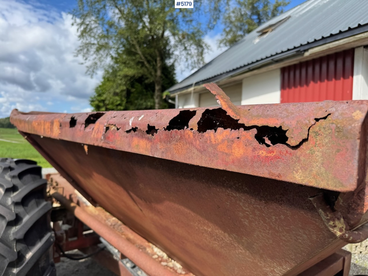 Bredal Lime wagon - آلة رش السماد: صورة 3 Bredal Lime wagon - آلة رش السماد: صورة 3