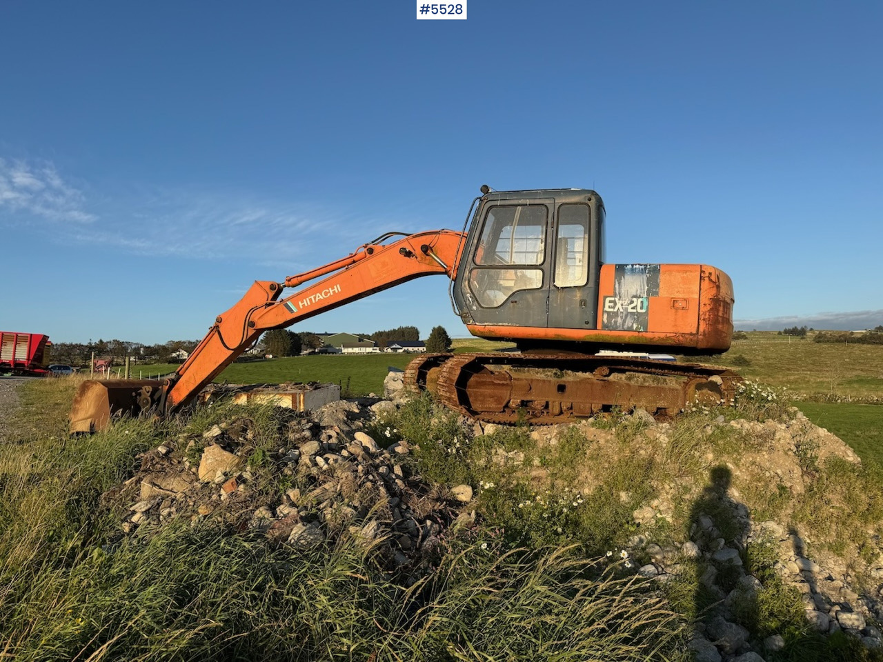 Hitachi EX 120-2. - حفارة: صورة 3 Hitachi EX 120-2. - حفارة: صورة 3