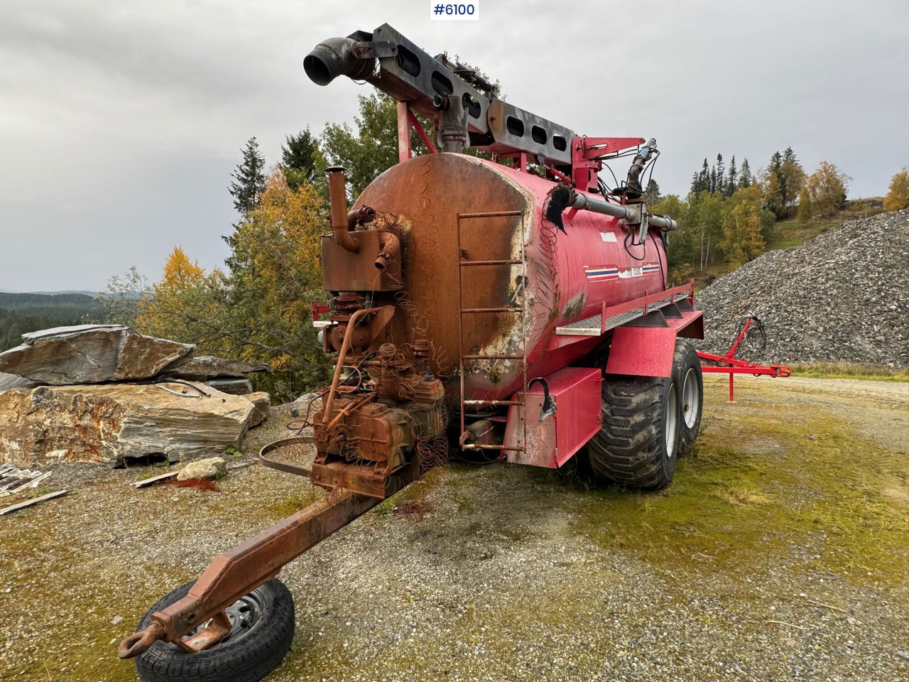 Høgborg 12,000L fertilizer trailer - صهريج السماد السائل: صورة 4 Høgborg 12,000L fertilizer trailer - صهريج السماد السائل: صورة 4