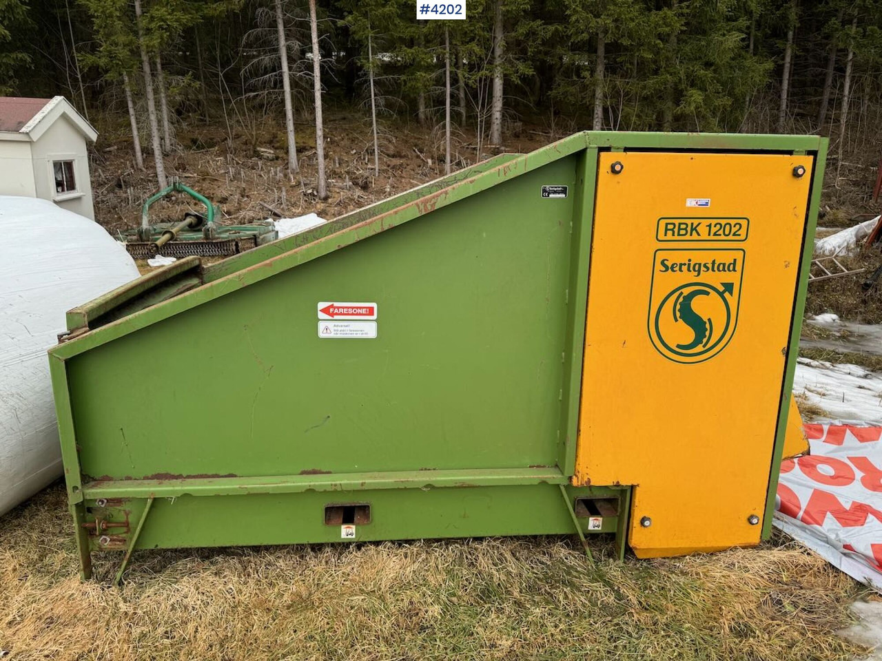 Serigstad RBK 1202 - معدات تيبيس التبن: صورة 1 Serigstad RBK 1202 - معدات تيبيس التبن: صورة 1