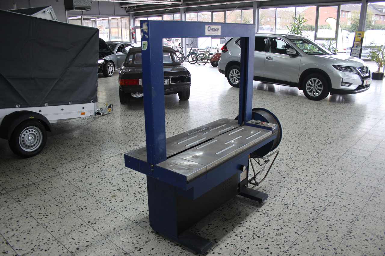 Cyclop CI80 Strapping Machine - معدات صناعية: صورة 2 Cyclop CI80 Strapping Machine - معدات صناعية: صورة 2