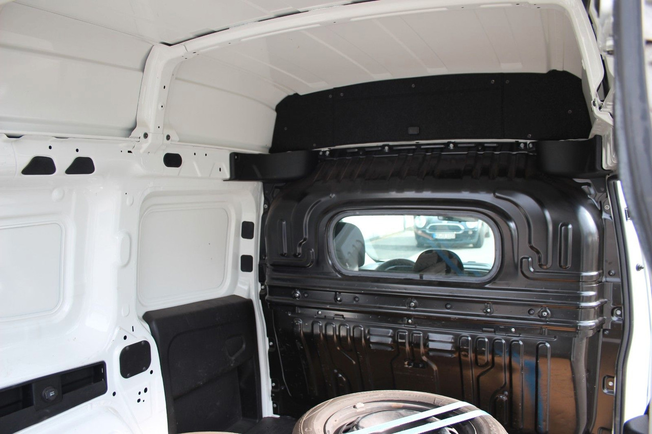 Fiat Doblo Kasten SX Klima Hochdach 51tKM 1.Hand Fiat Doblo Kasten SX Klima Hochdach 51tKM 1.Hand: صورة 18 Fiat Doblo Kasten SX Klima Hochdach 51tKM 1.Hand Fiat Doblo Kasten SX Klima Hochdach 51tKM 1.Hand: صورة 18