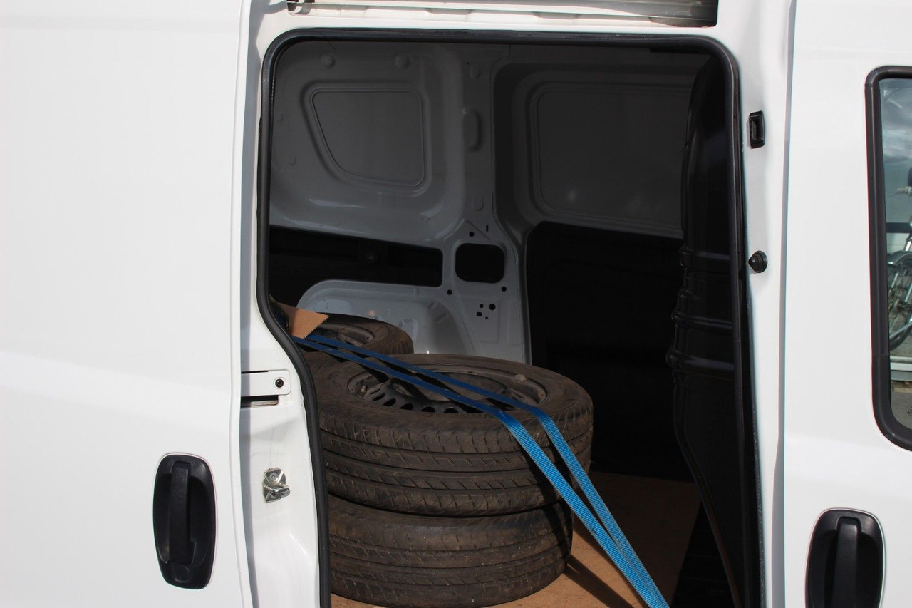 Fiat Doblo Kasten SX Klima Hochdach 51tKM 1.Hand Fiat Doblo Kasten SX Klima Hochdach 51tKM 1.Hand: صورة 14 Fiat Doblo Kasten SX Klima Hochdach 51tKM 1.Hand Fiat Doblo Kasten SX Klima Hochdach 51tKM 1.Hand: صورة 14