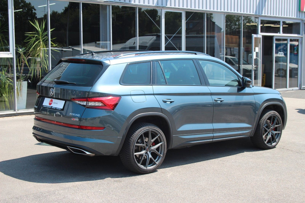 Skoda Kodiaq RS 4x4 ACC Std-Hzg Pano Alcant LED Canton - سيارة دفع رباعي: صورة 3 Skoda Kodiaq RS 4x4 ACC Std-Hzg Pano Alcant LED Canton - سيارة دفع رباعي: صورة 3