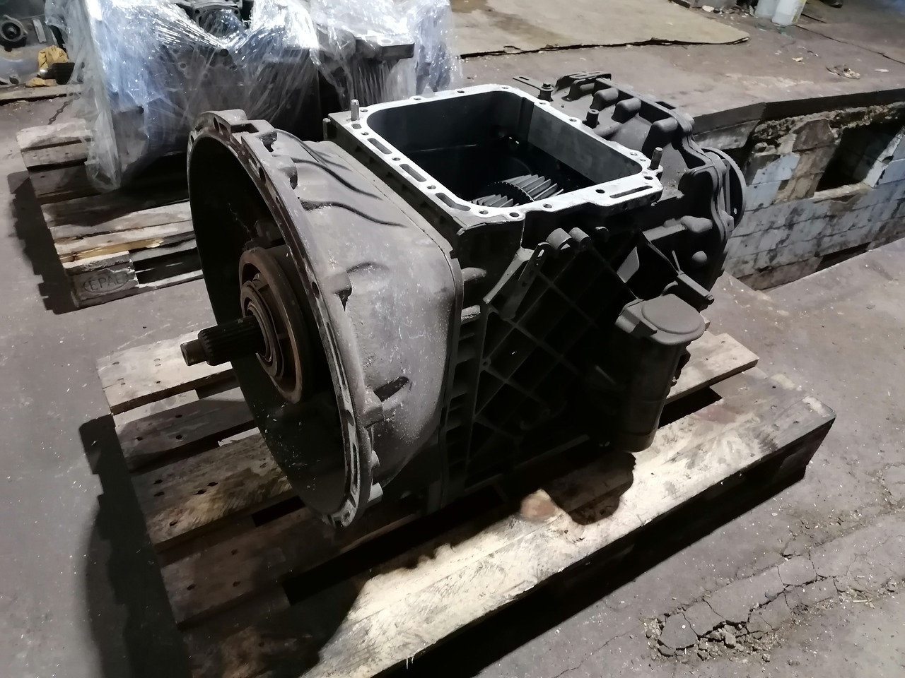 VOLVO remanufactured gearbox AT2612D - صندوق التروس: صورة 2 VOLVO remanufactured gearbox AT2612D - صندوق التروس: صورة 2