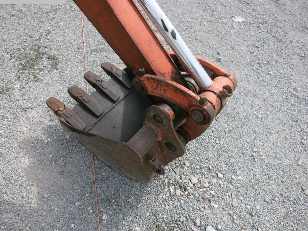 HITACHI EX26 - حفارة مُصَّغرة: صورة 2 HITACHI EX26 - حفارة مُصَّغرة: صورة 2