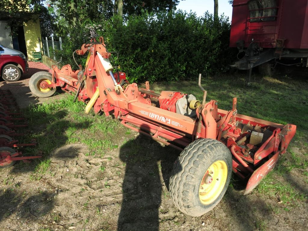 Lely 600-55 - مسلفة القوة: صورة 1 Lely 600-55 - مسلفة القوة: صورة 1