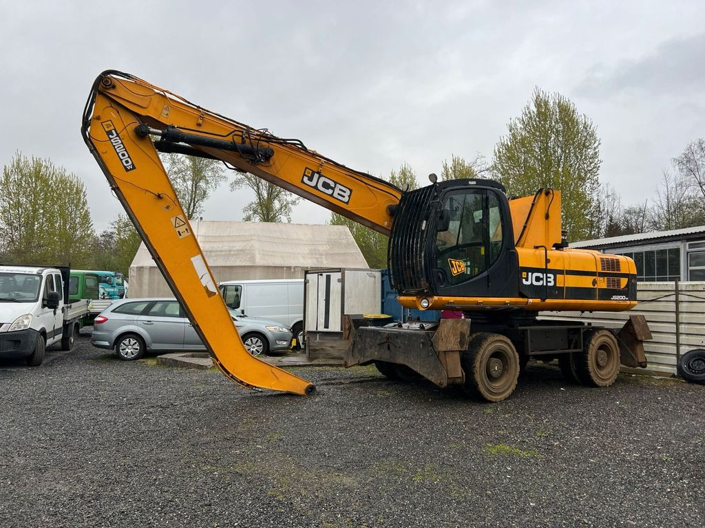 JCB JS 200 W Umschlagbagger JCB JS 200 W Umschlagbagger - حفارة دولاب: صورة 1 JCB JS 200 W Umschlagbagger JCB JS 200 W Umschlagbagger - حفارة دولاب: صورة 1