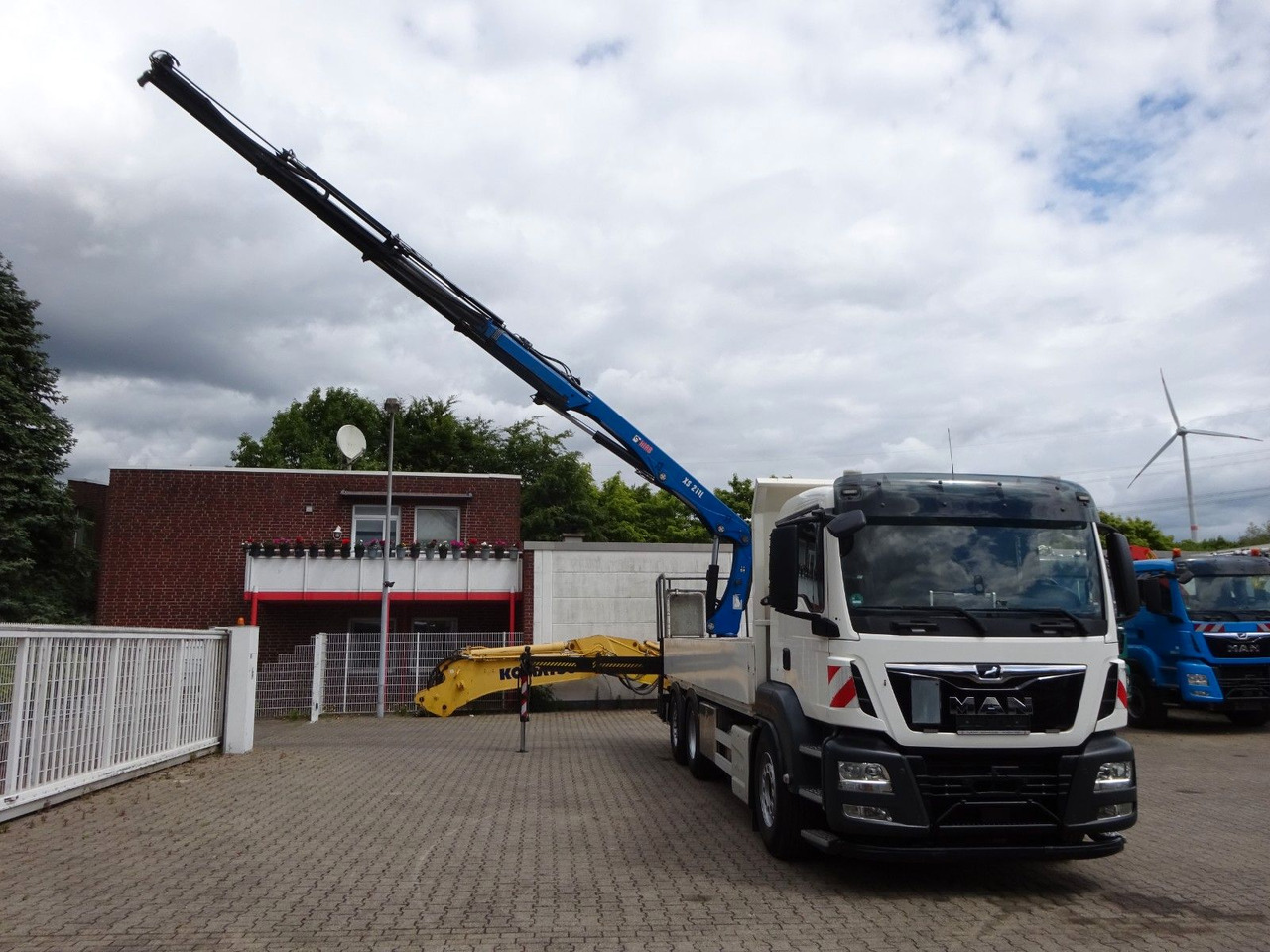 MAN 26.420 TGS Pritsche + HIAB 211 HIPRO Kran - شاحنة كرين: صورة 4 MAN 26.420 TGS Pritsche + HIAB 211 HIPRO Kran - شاحنة كرين: صورة 4